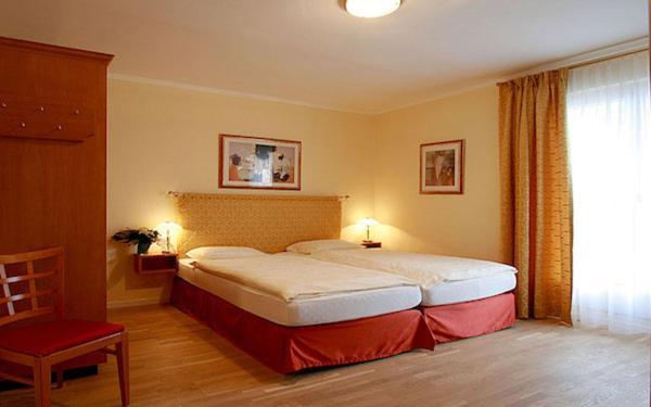 Hotel Garni Golf 아스꼬나 외부 사진