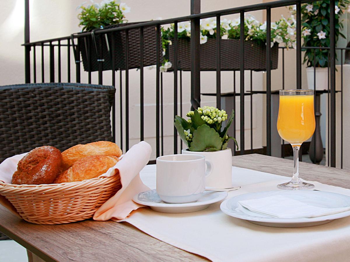 Hotel Garni Golf 아스꼬나 외부 사진