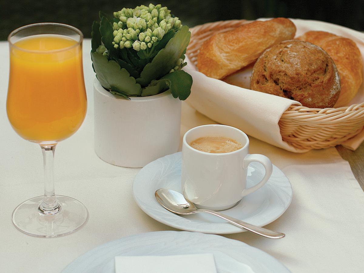 Hotel Garni Golf 아스꼬나 외부 사진